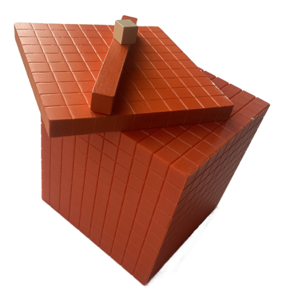 White cube Orange cube square rod