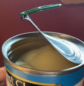 Can with easy open tab